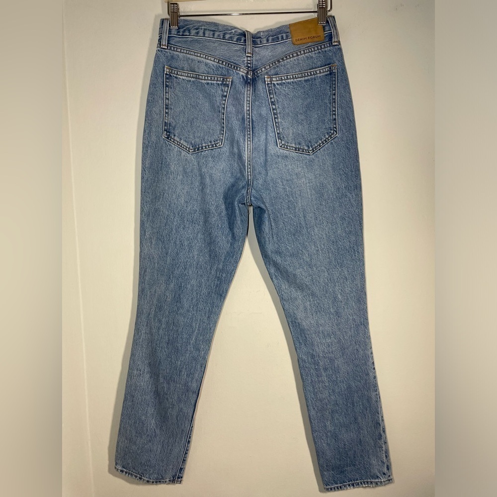 Aritzia Denim Forum The Nina Super High Rise Cigarette Jeans 30L size 28 - Picture 5 of 8